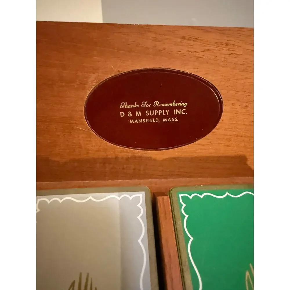 🃏 Vintage Mahogany Wood Playing Card Box Holder w/ Scenic Lid – 11”